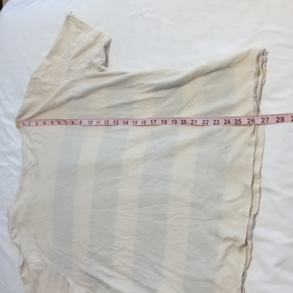 On The Byas mens Aztec look t shirt - Picture 5 of 6